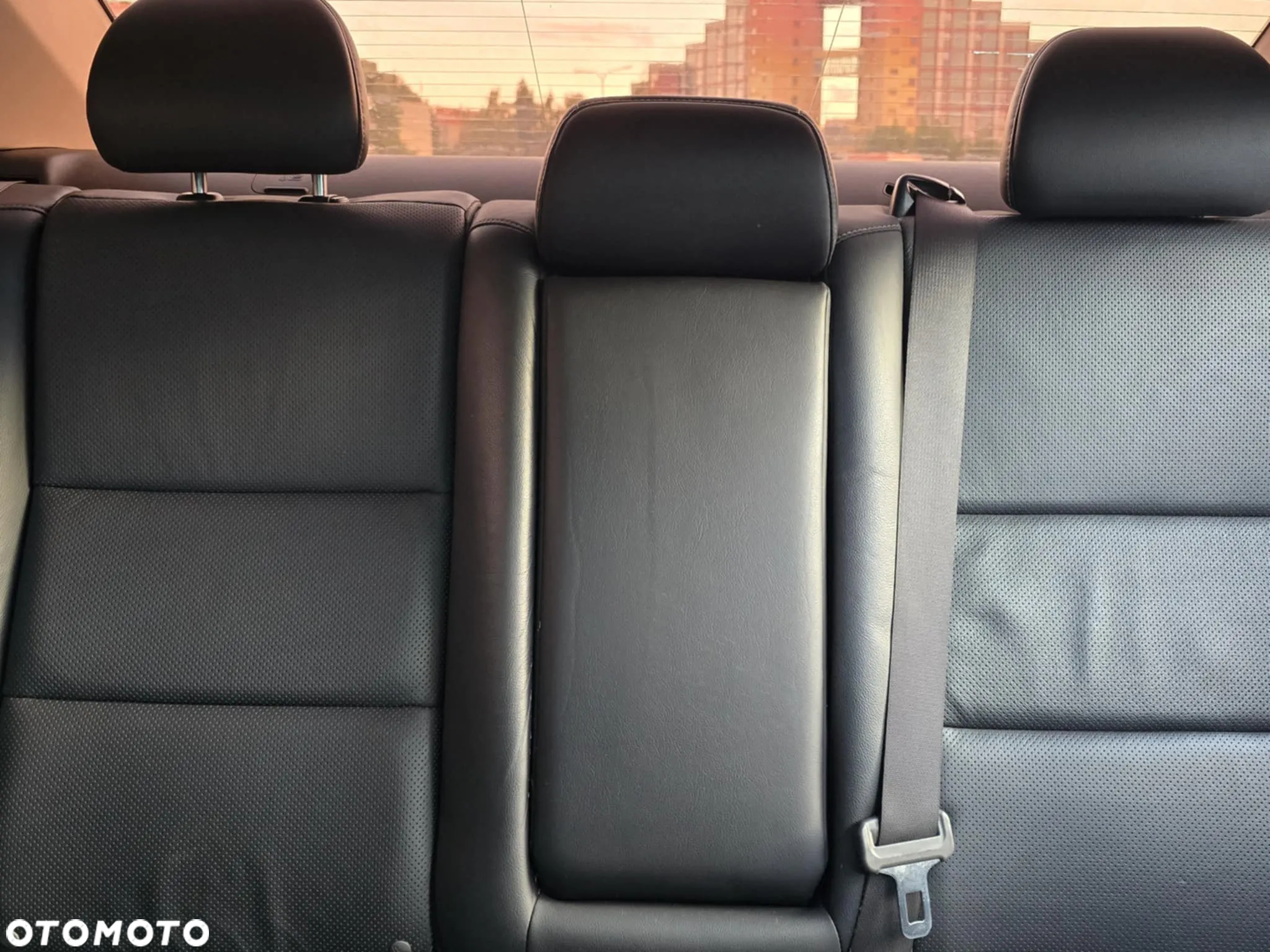 Honda Accord 2.0 Executive - 21