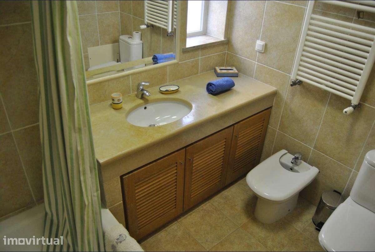 Casa com 3 quartos - localizado em Lagos - Grande imagem: 5/14