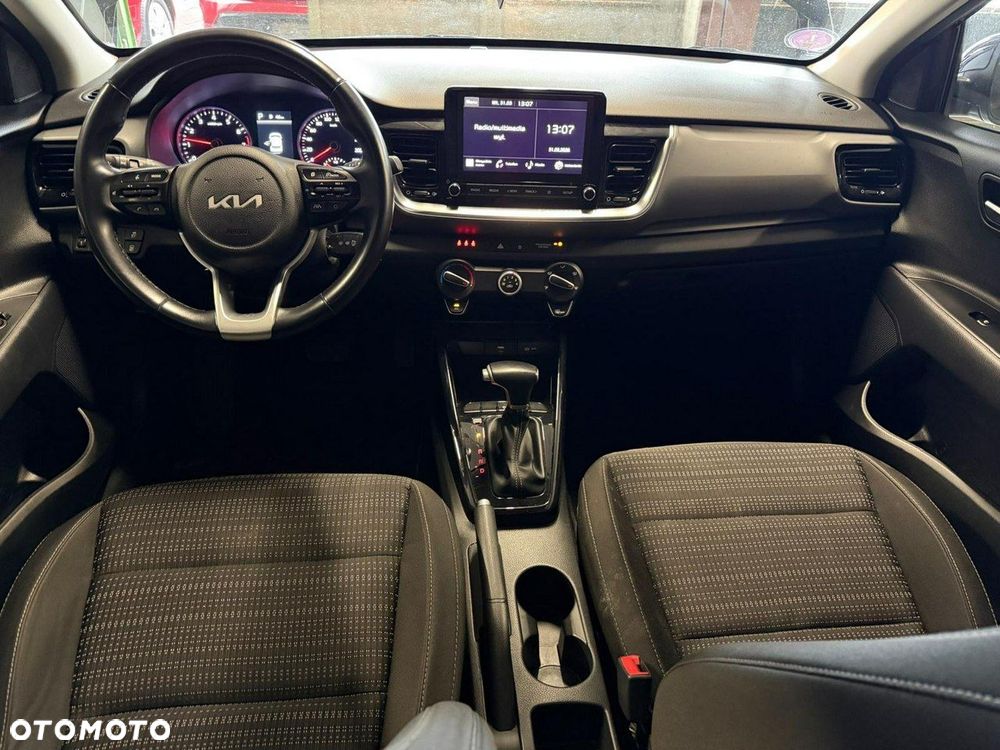 Kia Stonic - 8