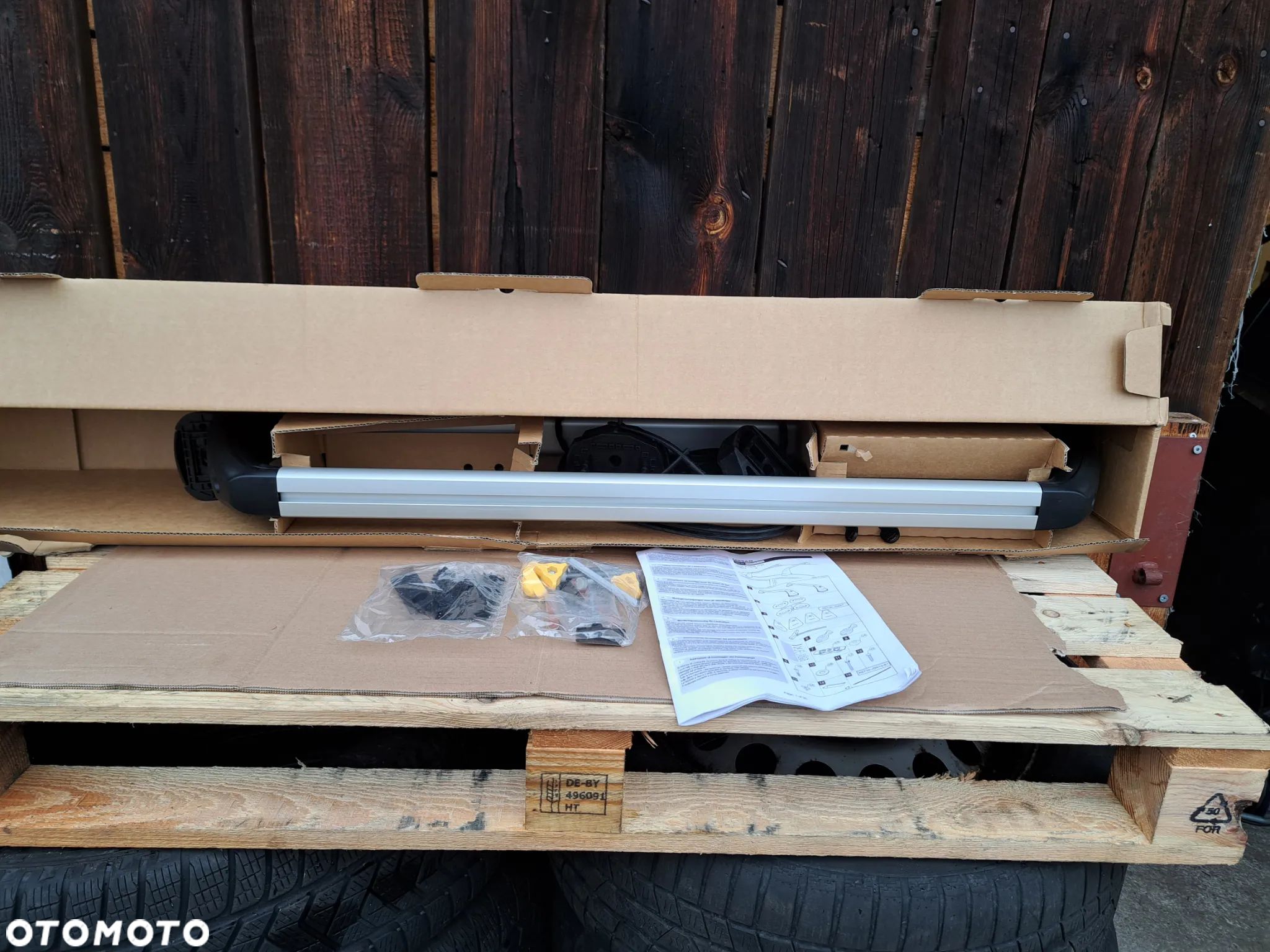 bagażnik dachowy Nissan X-Trail III T32 Poprzeczki dachowe aluminiowe do wersji bez relingów Nissan X-Trail III T32 T-32 2014r KE730-4C010 KE7304C010 - 1