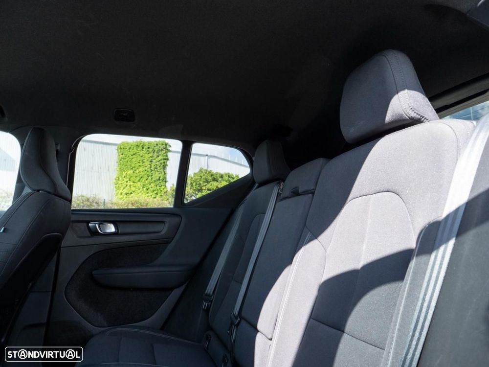 Volvo XC 40 Recharge Pro - 26