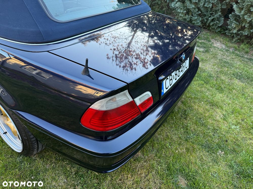 BMW Seria 3 325i - 14