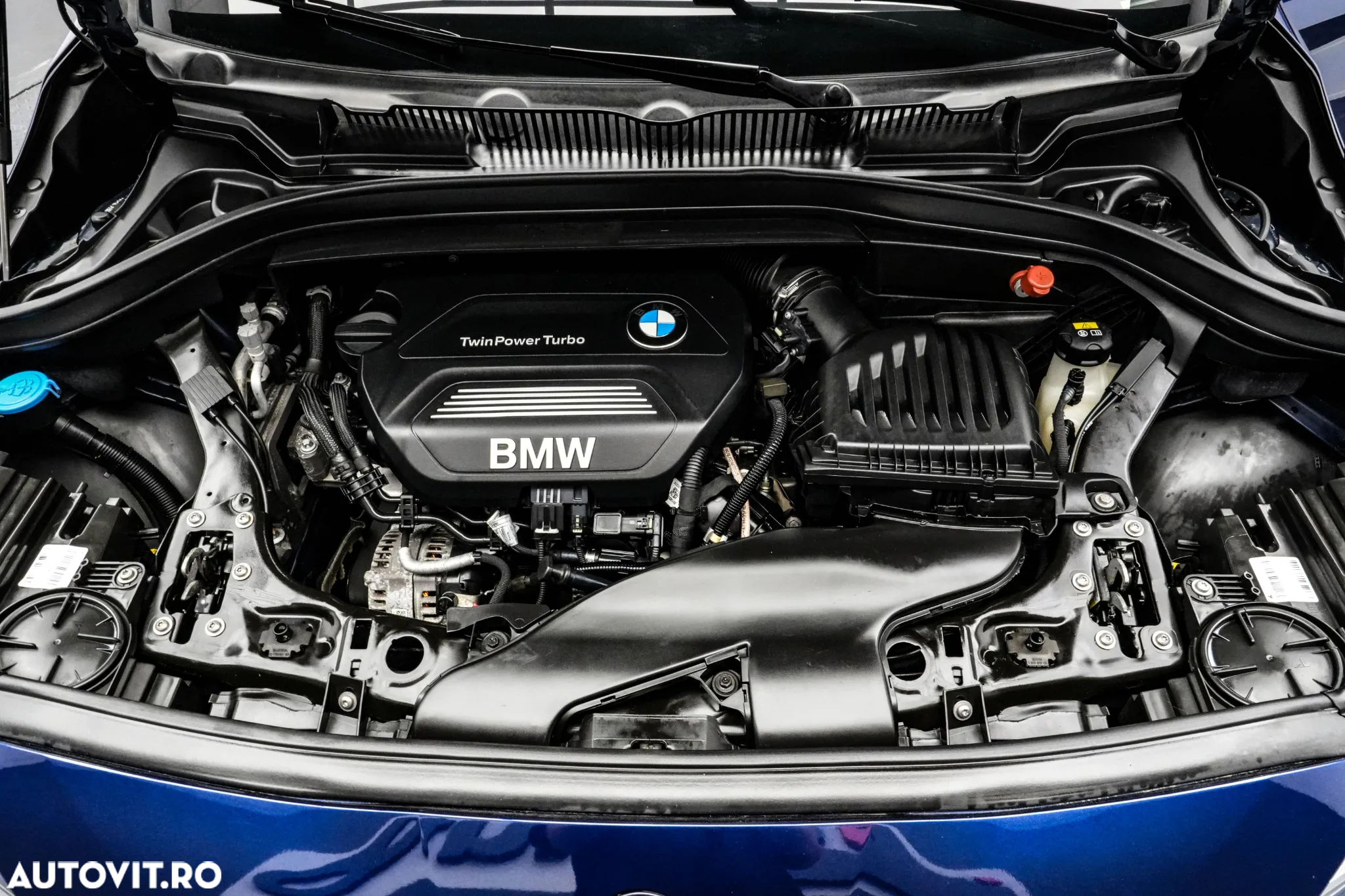 BMW Seria 2 216d Advantage - 25