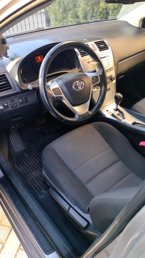 Toyota Avensis 1.8 Sol MS - 4