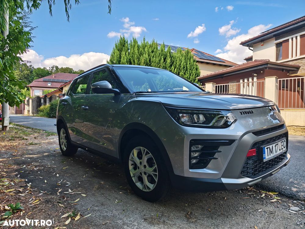 SsangYong Tivoli - 1