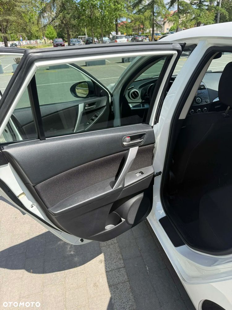 Mazda 3 1.6 Sport Active - 13