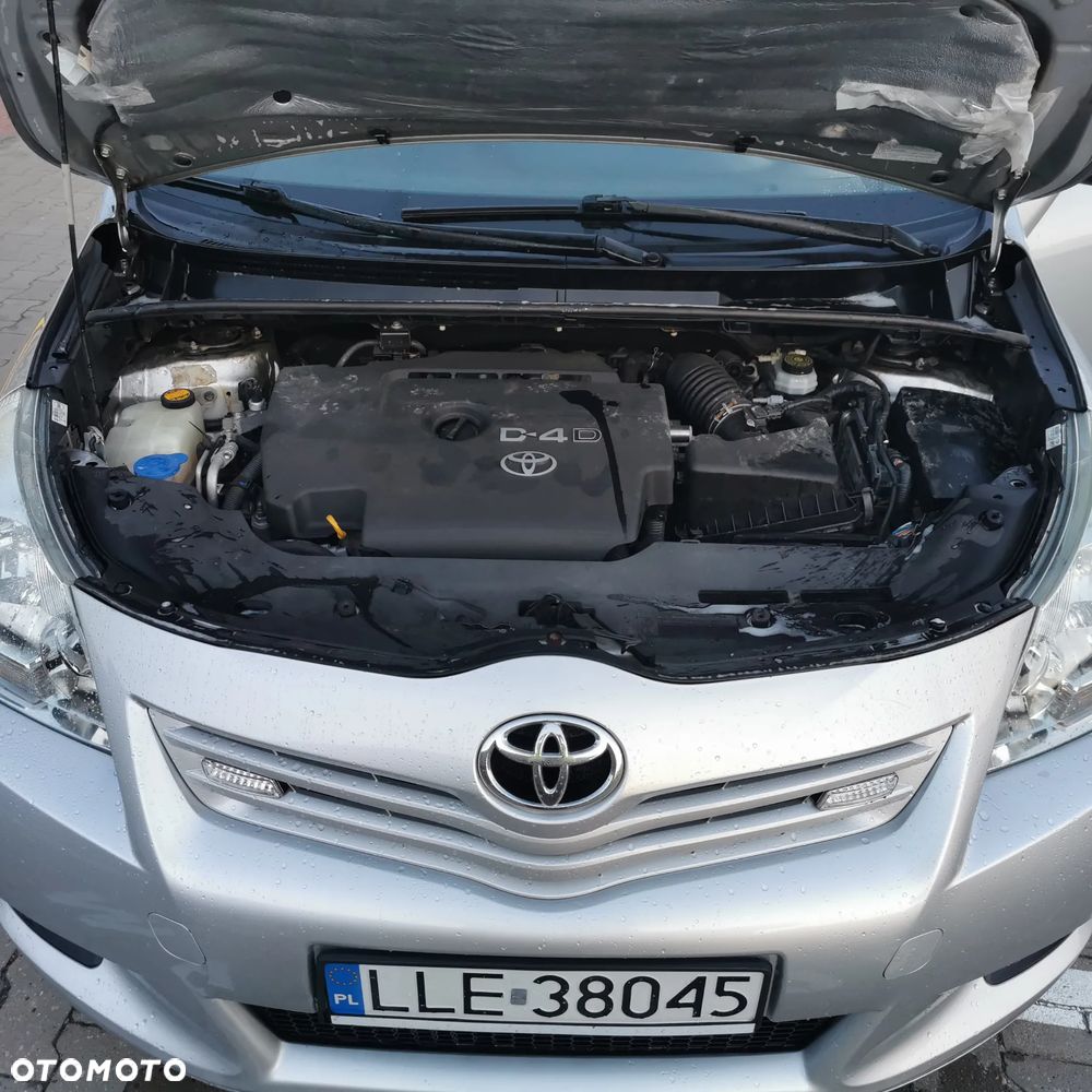 Toyota Verso - 23