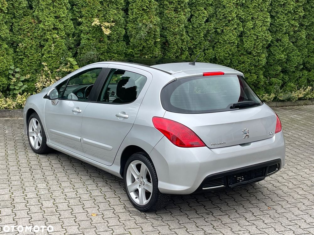 Peugeot 308 - 13