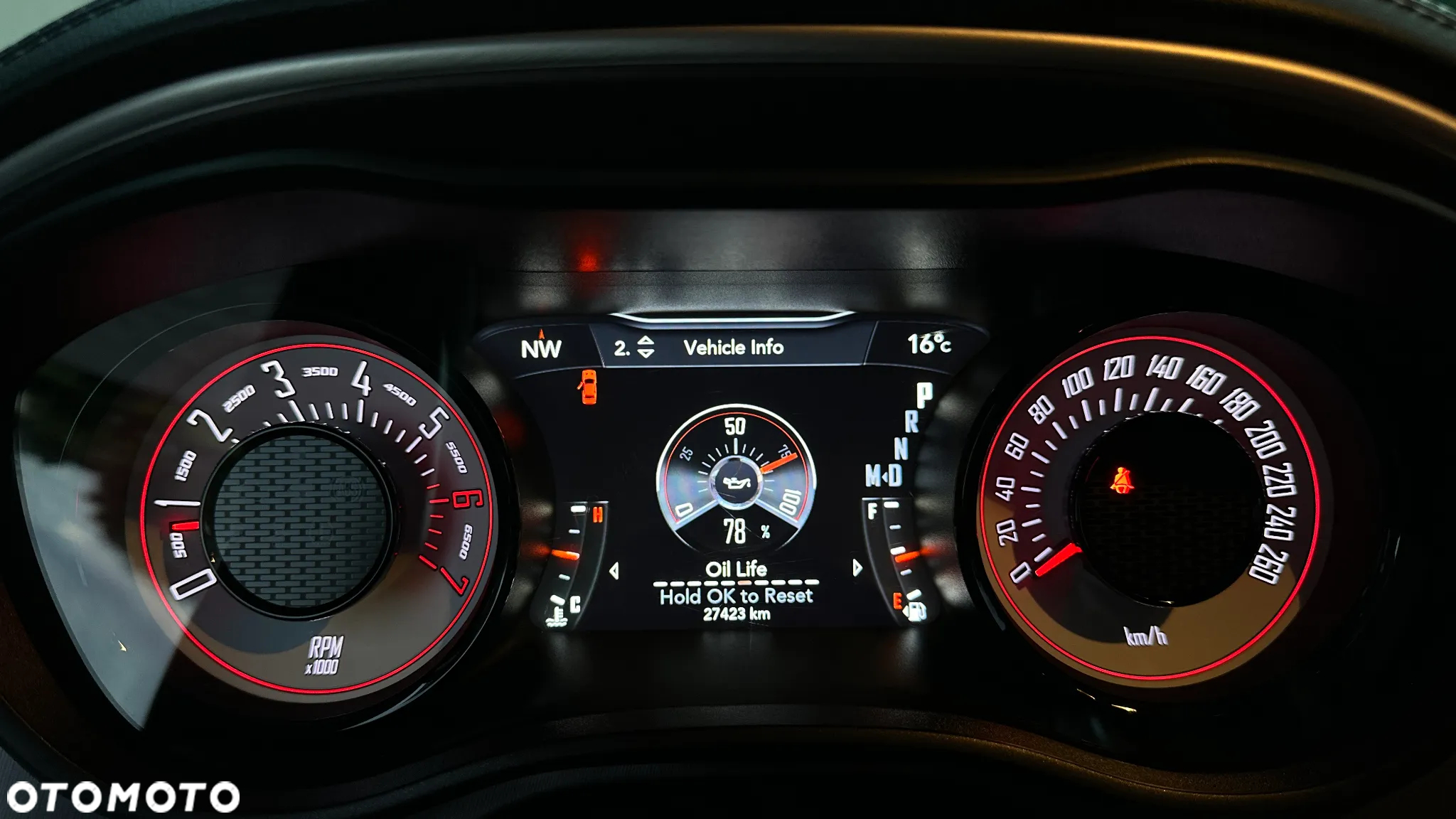 Dodge Challenger Automatik R/T Plus Shaker - 34