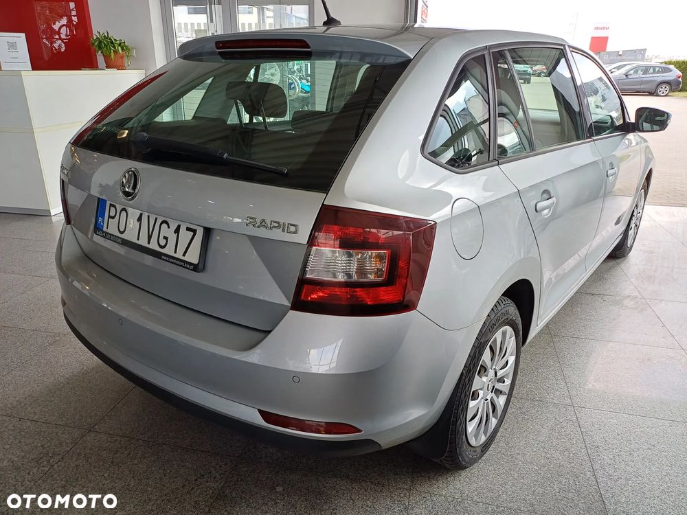 Skoda RAPID 1.6 TDI DPF Ambition - 6