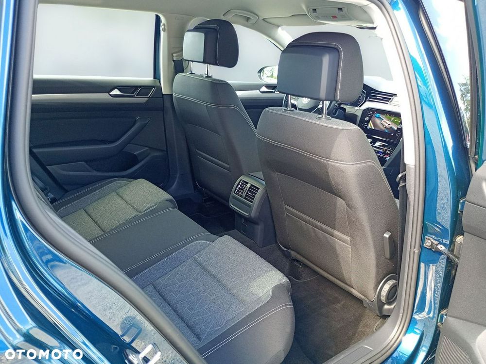 Volkswagen Passat Variant 1.5 TSI EVO Business DSG - 31