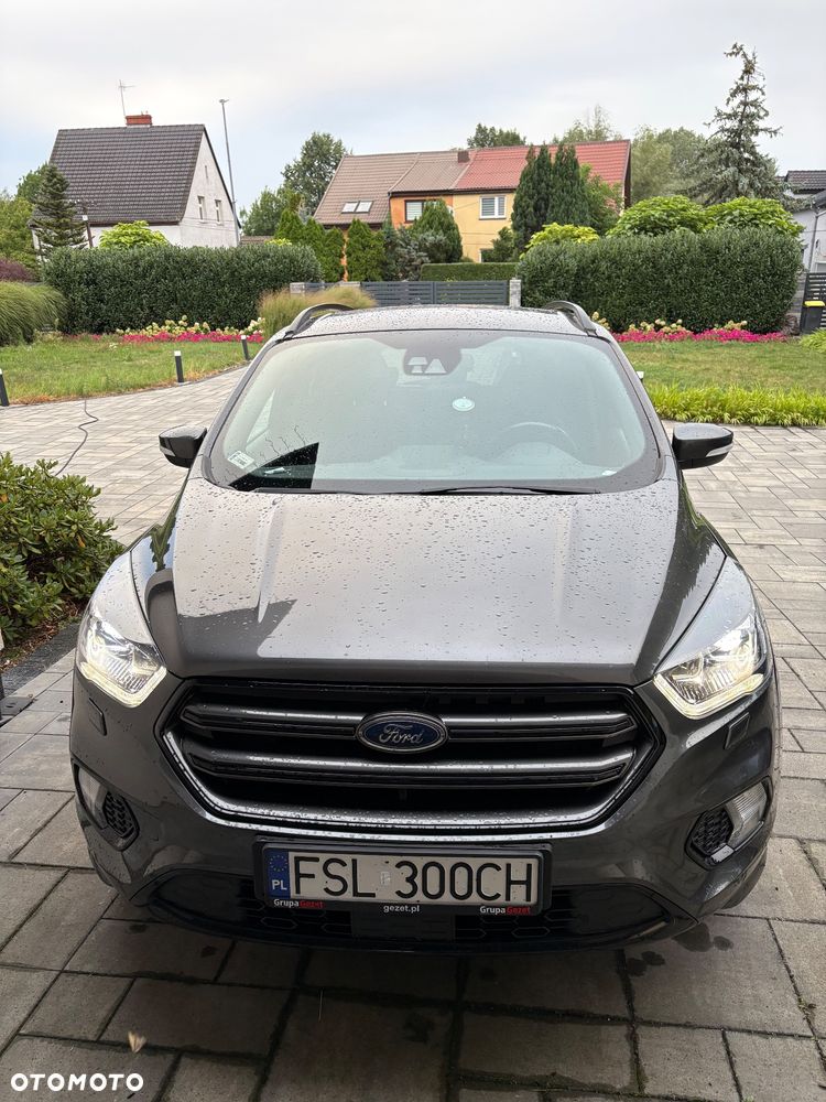 Ford Kuga 2.0 TDCi AWD ST-Line - 3