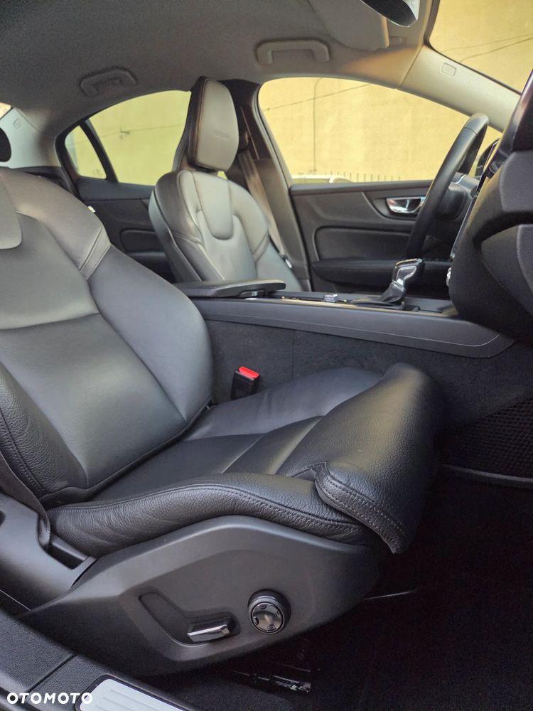 Volvo S60 T4 Inscription - 15