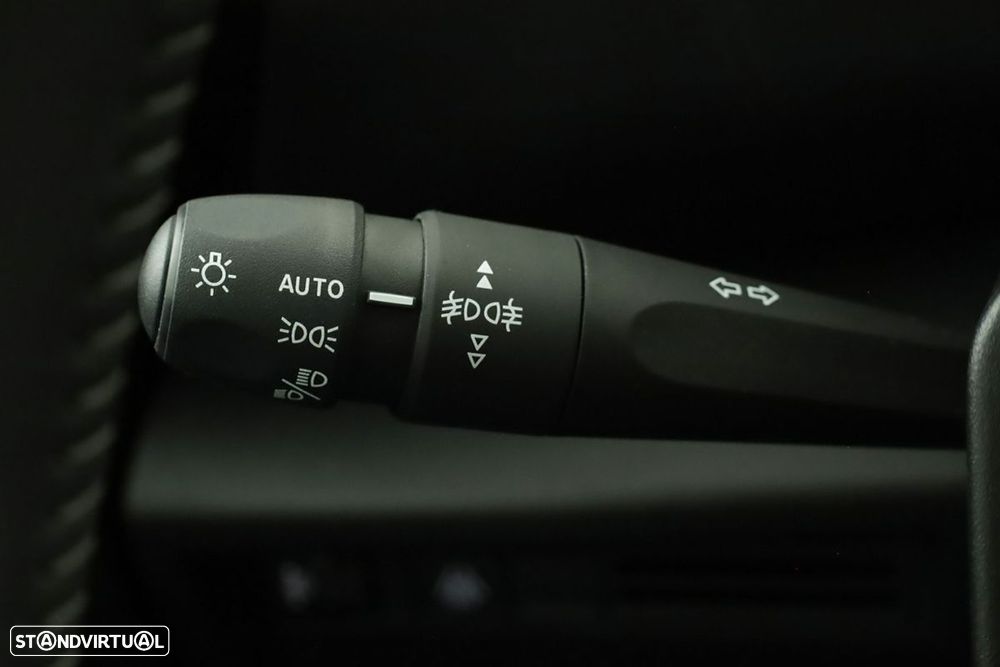 Citroën C4 1.2 PureTech Plus EAT8 - 17