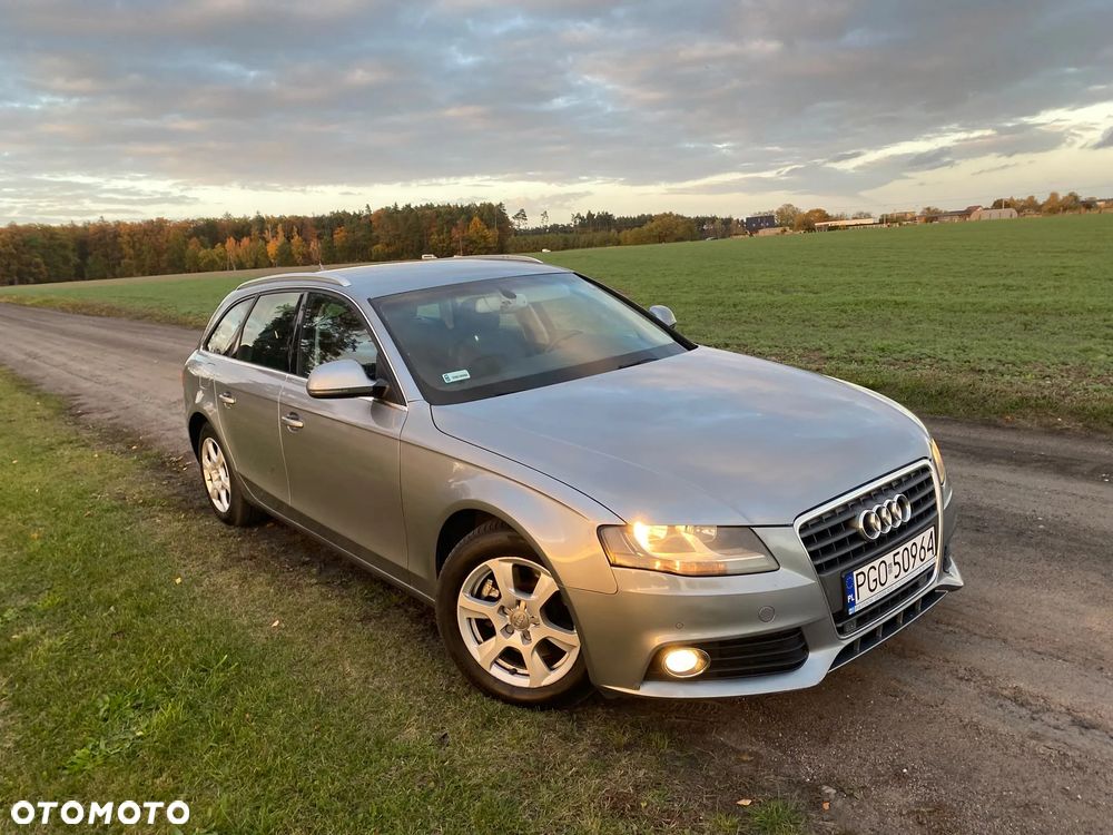 Audi A4 Avant - 8