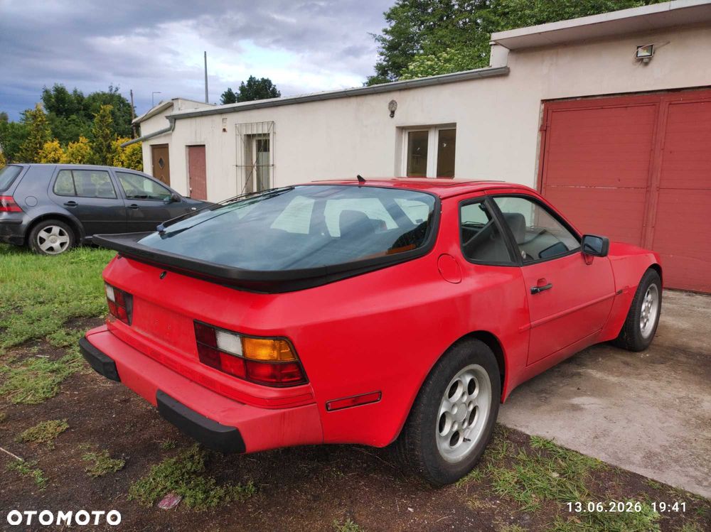 Porsche 944 - 4