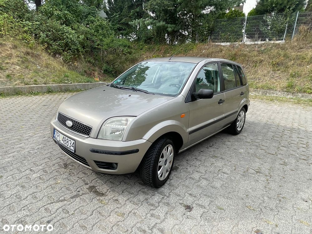 Ford Fusion - 3