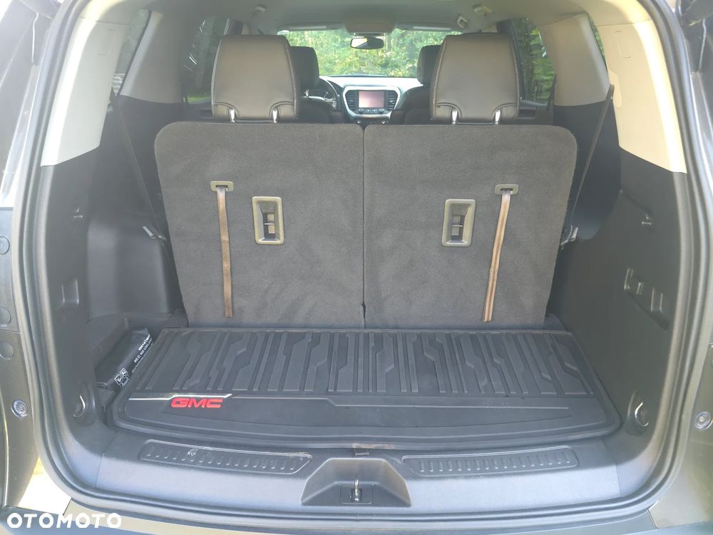 GMC Acadia 3.6 SLT - 35