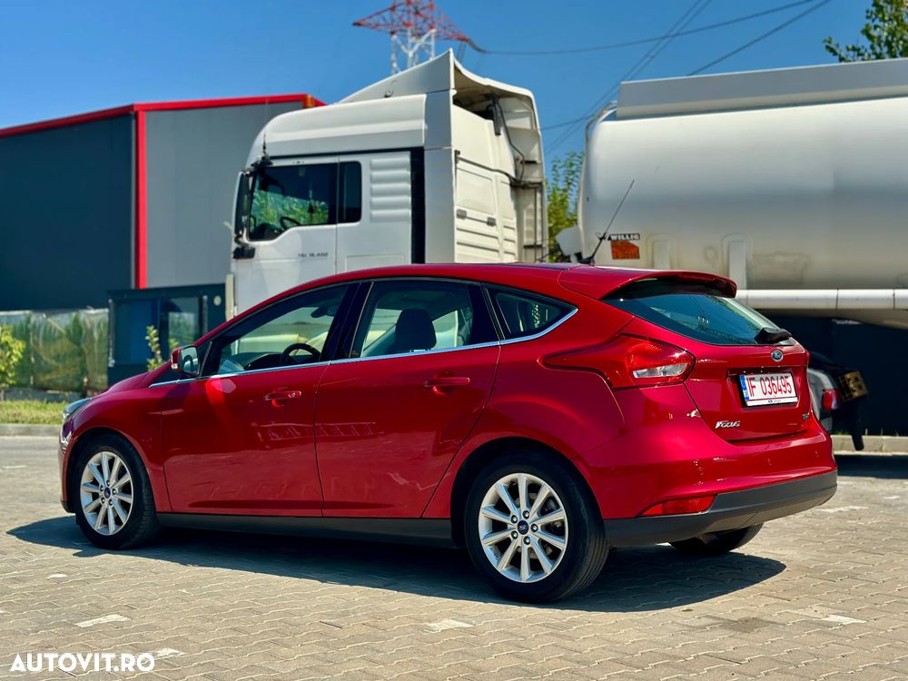 Ford Focus 1.0 EcoBoost Start Stop Titanium - 18