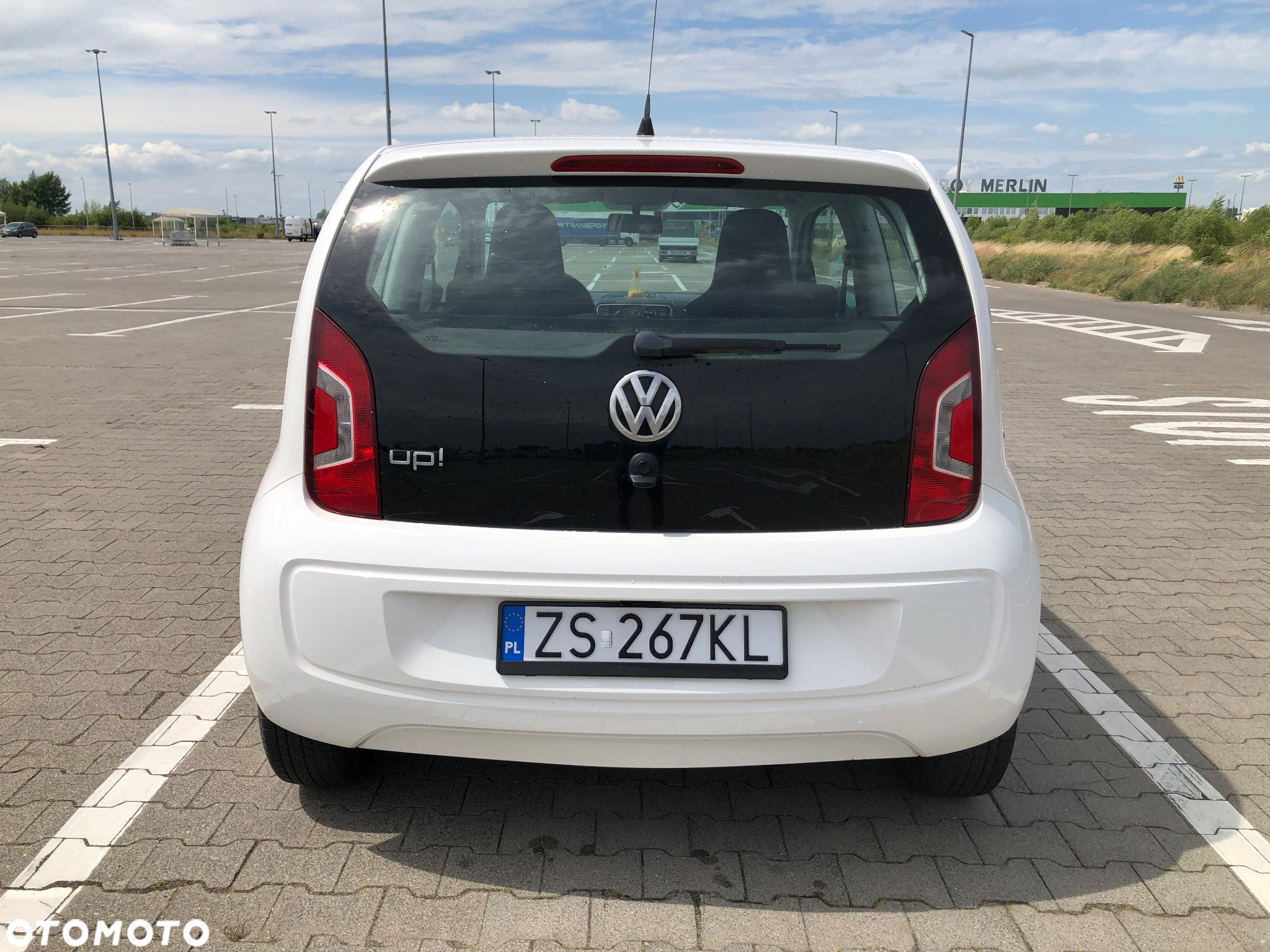 Volkswagen up! take - 5