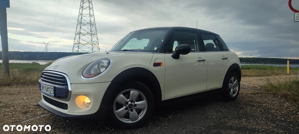 MINI Cooper Standard - 1