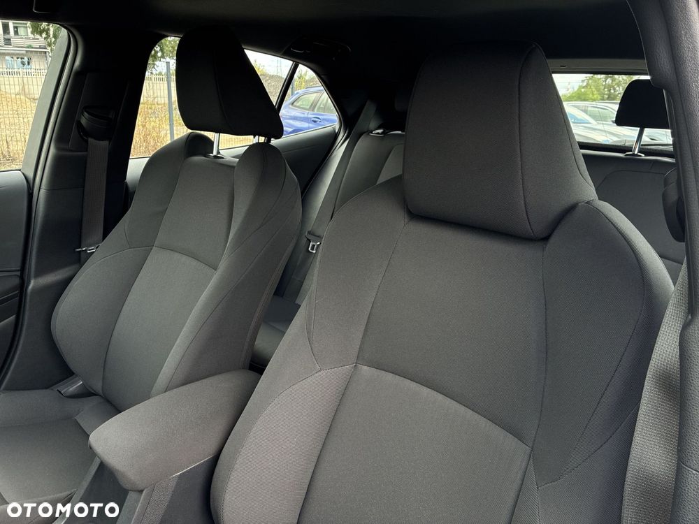 Toyota Corolla - 12