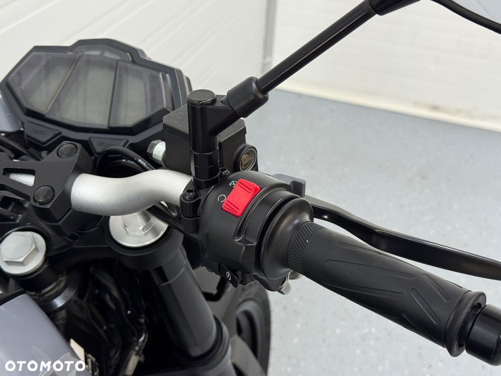 Yamaha MT - 13