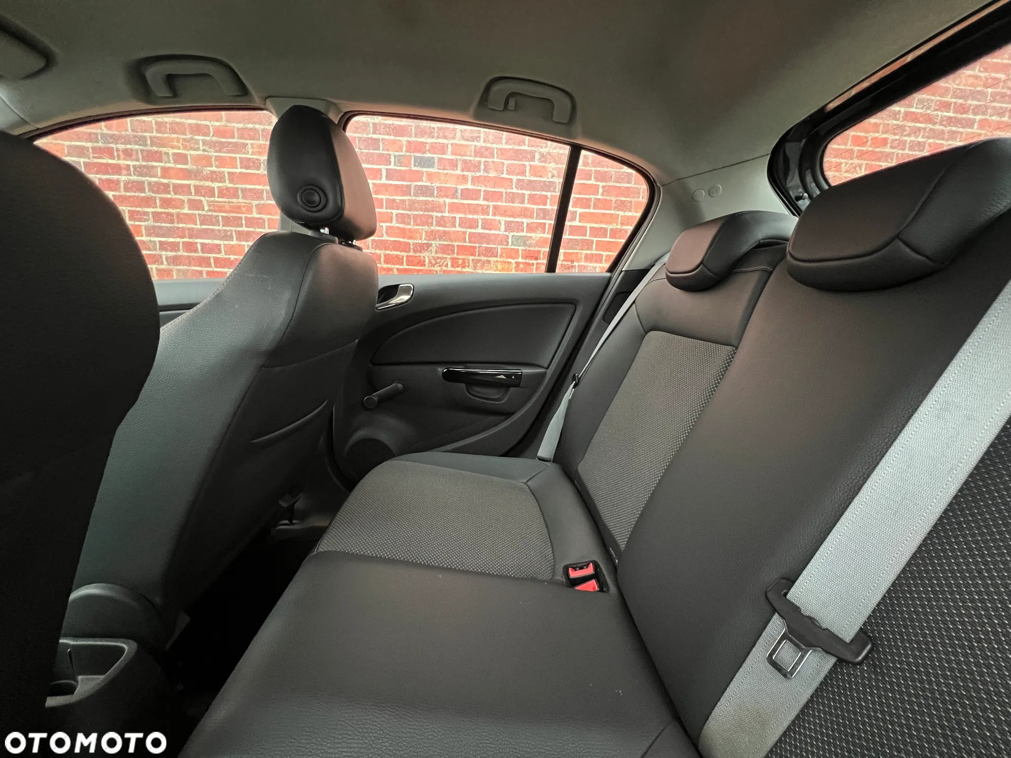 Opel Corsa - 16