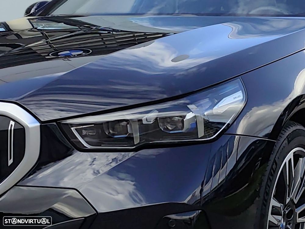 BMW 520 d Pack Desportivo M - 3