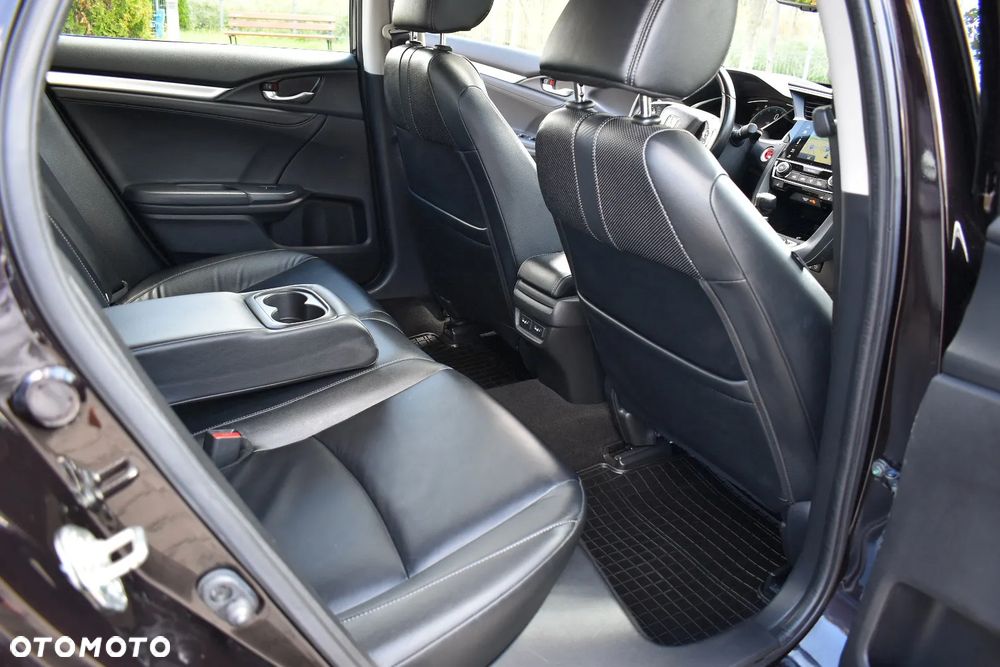 Honda Civic 1.5 T Executive - 18