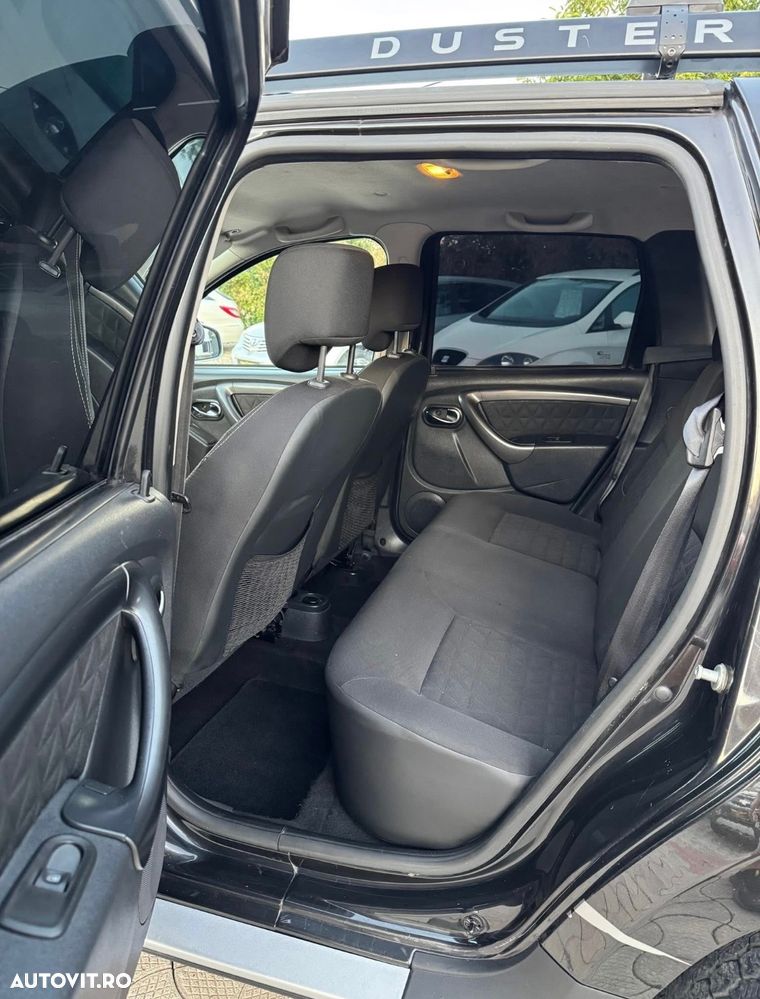 Dacia Duster 1.6 4x4 Prestige - 16