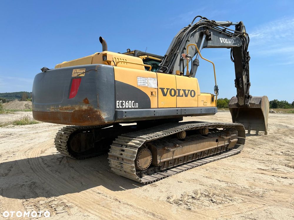 Volvo EC 360 CLD - 4