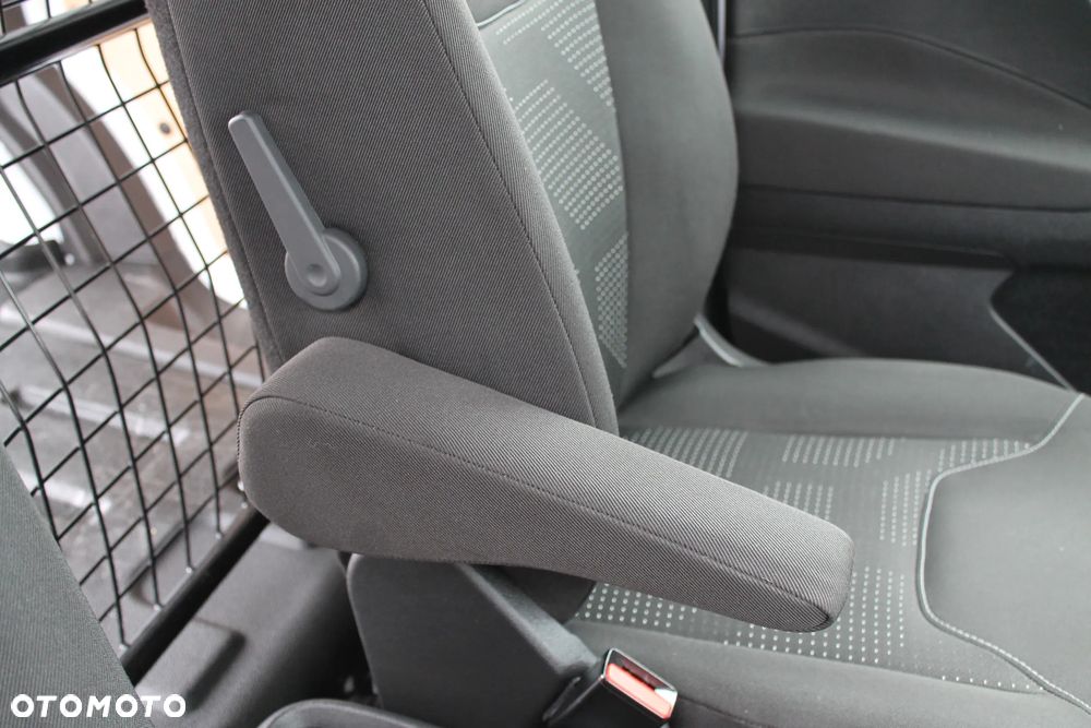 Ford Transit Courier Basis - 30