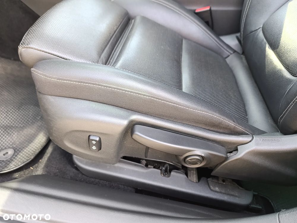 Opel Insignia 2.0 Business Innovation - 22