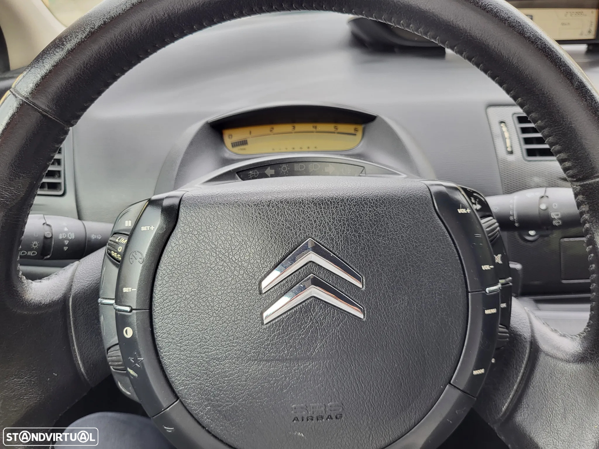 Citroën C4 1.6 HDi VTR Pack - 15