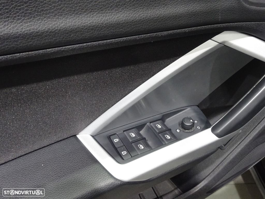 Audi Q3 45 TFSIe S tronic - 9