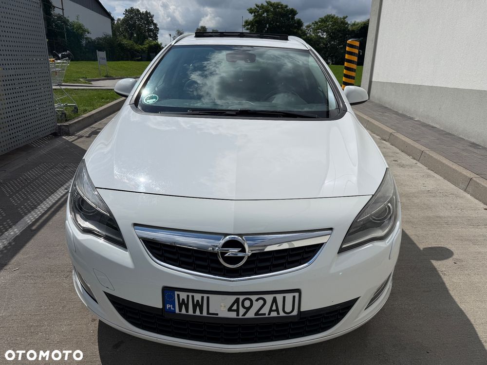 Opel Astra 1.4 T Cosmo - 30