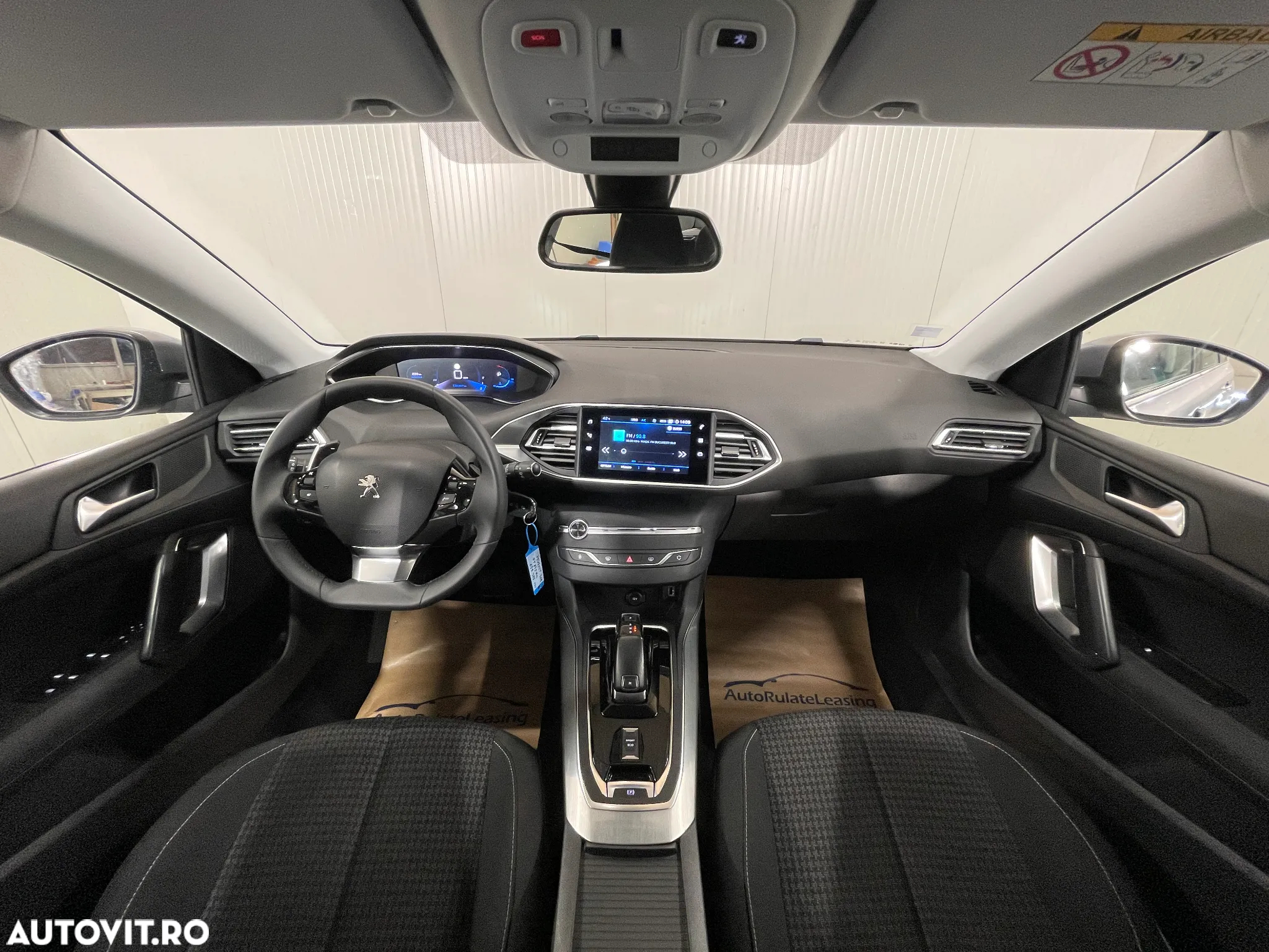 Peugeot 308 SW BlueHDi 130 EAT8 Allure - 7