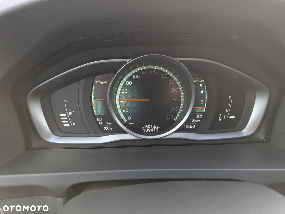 Volvo V60 Cross Country T5 Geartronic Momentum - 16