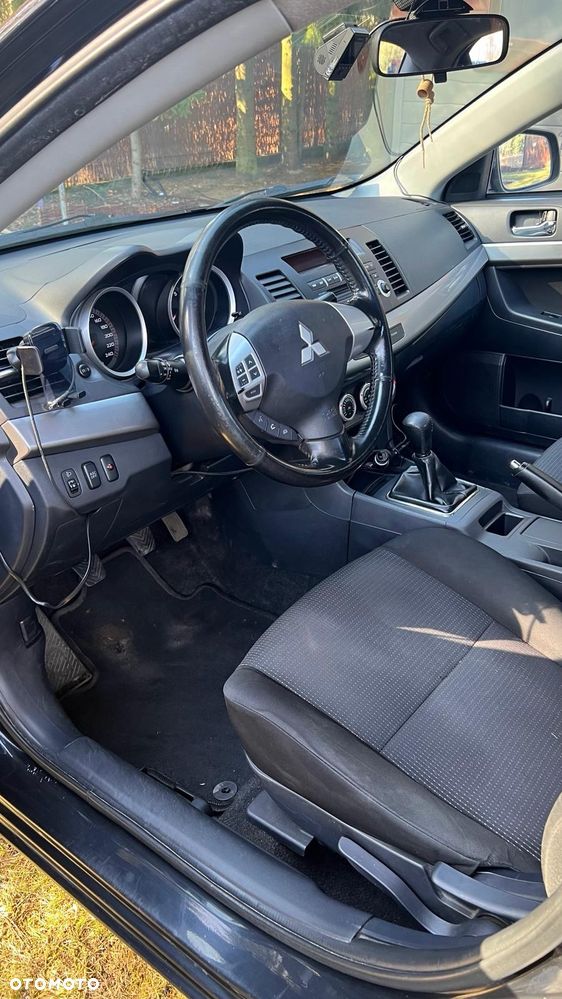 Mitsubishi Lancer 1.5 Invite - 14