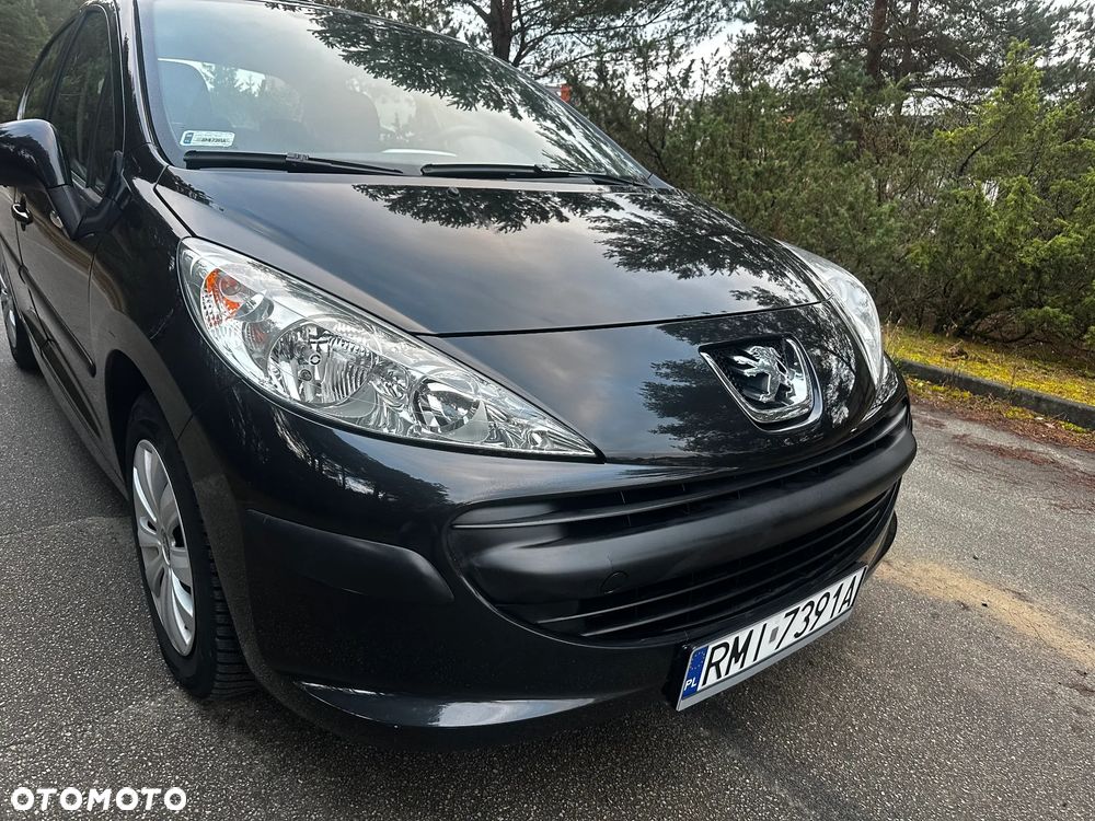Peugeot 207 1.4 16V Presence - 11