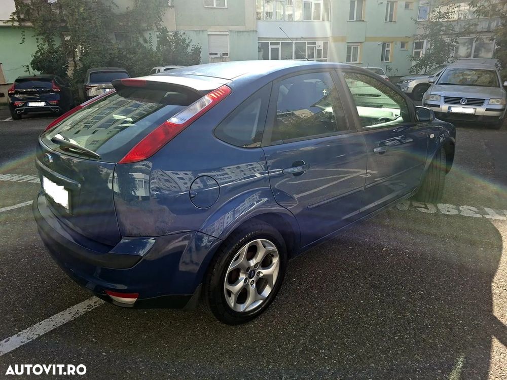 Ford Focus - 4