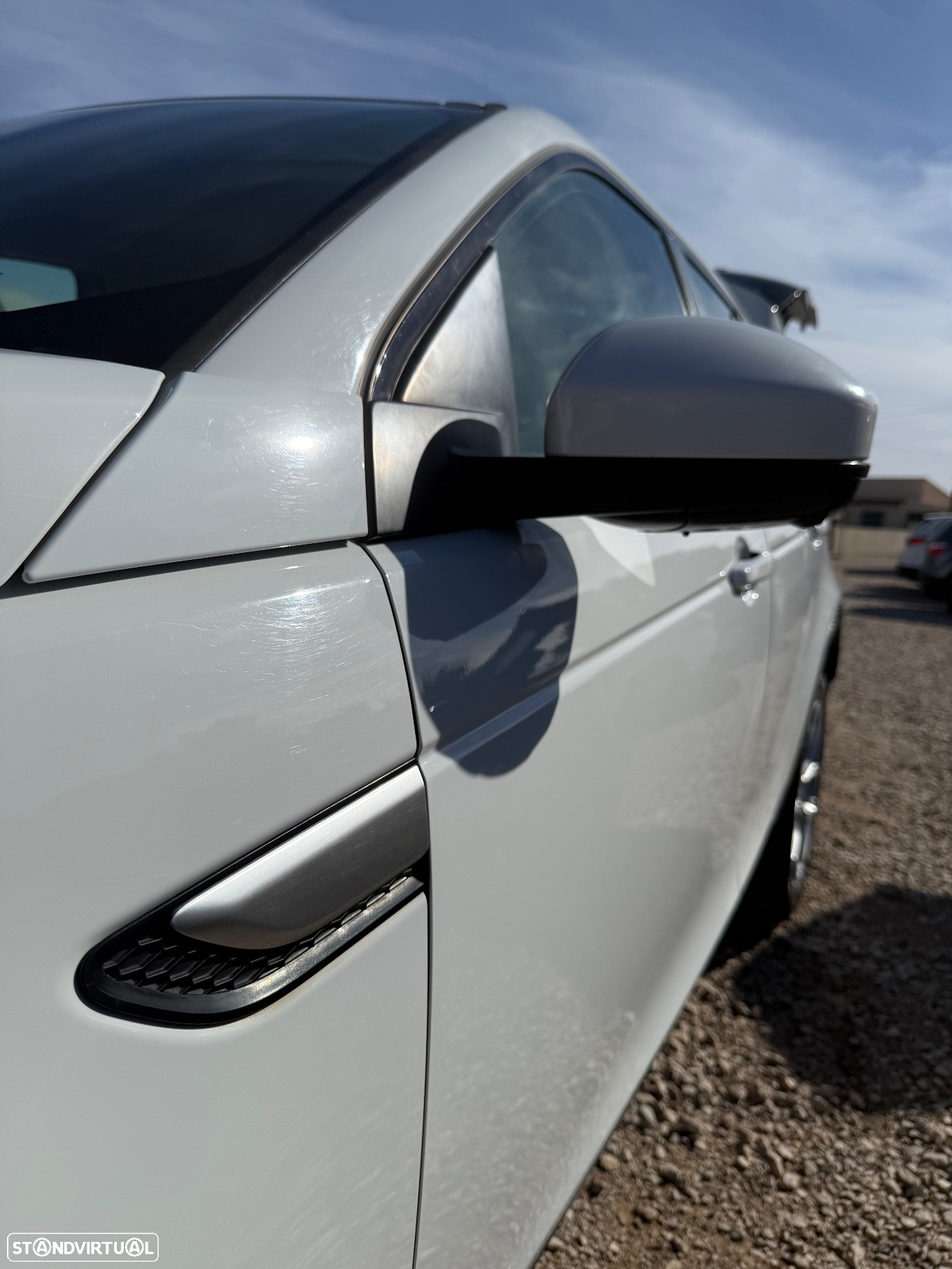 Land Rover Discovery Sport 2.0 TD4 HSE 7L Auto - 24