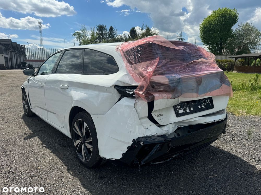 Peugeot 308 BlueHDi 130 EAT8 Allure Pack - 9