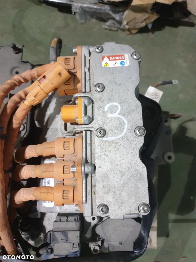 VW E GOLF E-GOLF E-UP E UP KOMPRESOR SPRĘŻARKA KLIMATYZACJI VW E GOLF EAG EABA OSPRZĘT SILNIKA ELEKTRYCZNEGO ŁADOWARKA AKUMULATORA PRZEWODY MODUŁ MODUŁY SKRZYNIA BIEGÓW STEROWANIA SILNIKIEM NAPĘDEM MODUŁ MOCY STEROWNIK - 26