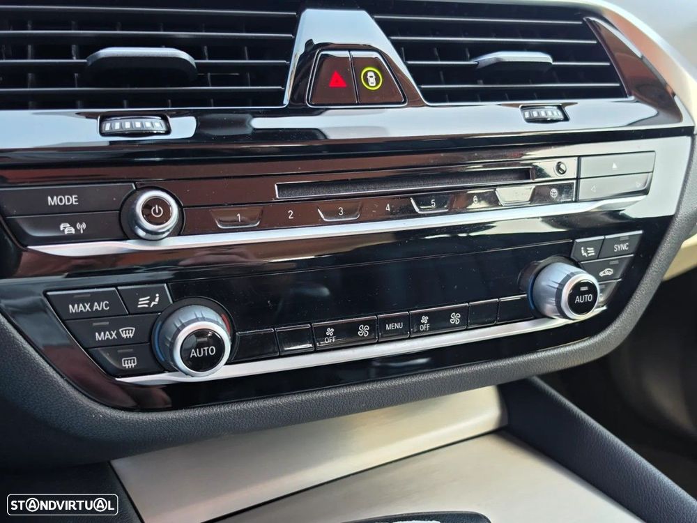 BMW 520 d Line Luxury Auto - 25