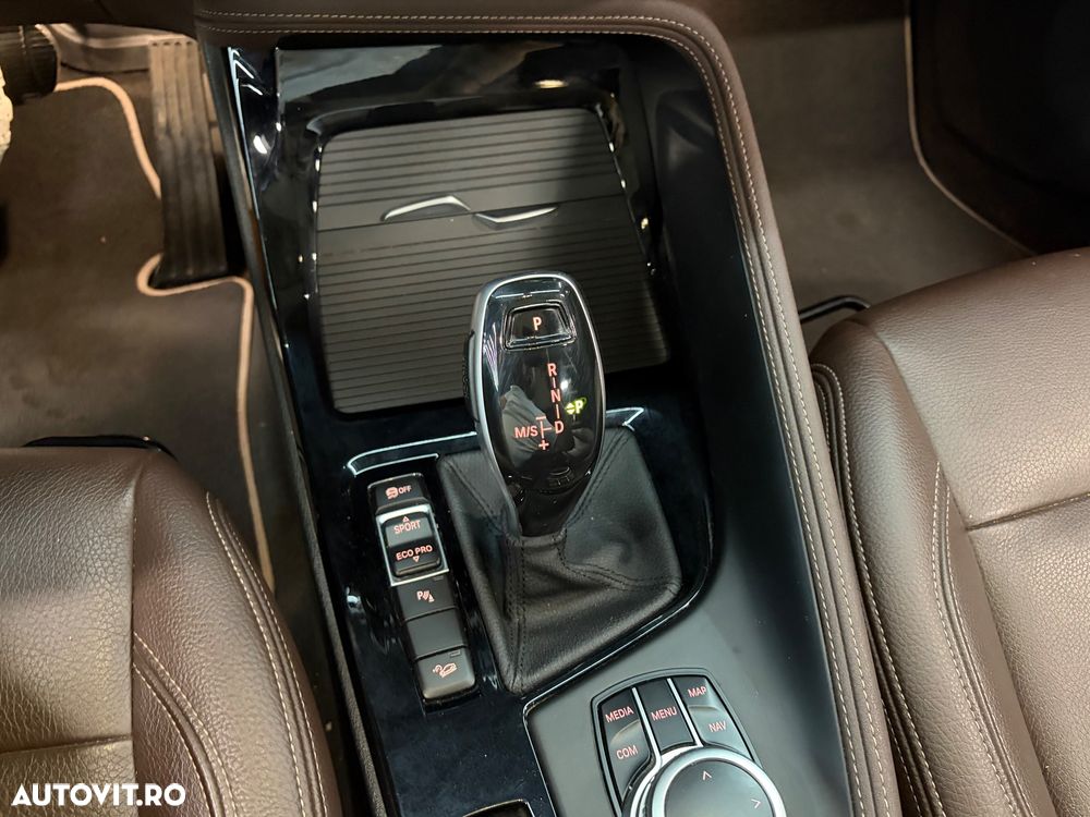 BMW X1 xDrive20d AT - 24