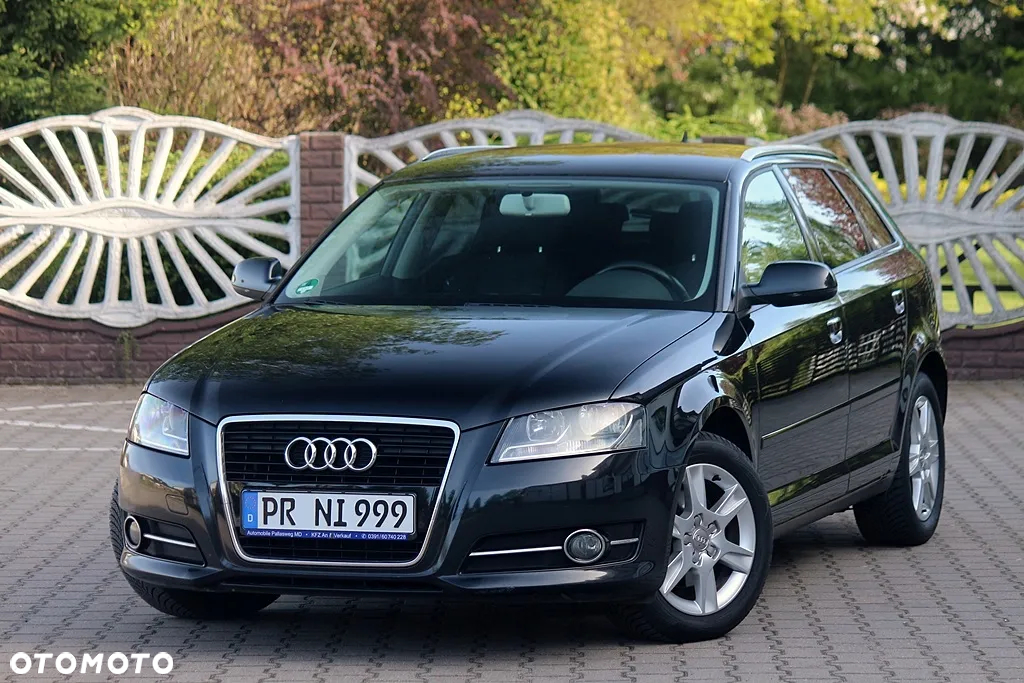 Audi A3 1.4 TFSI Sportback Ambiente - 2