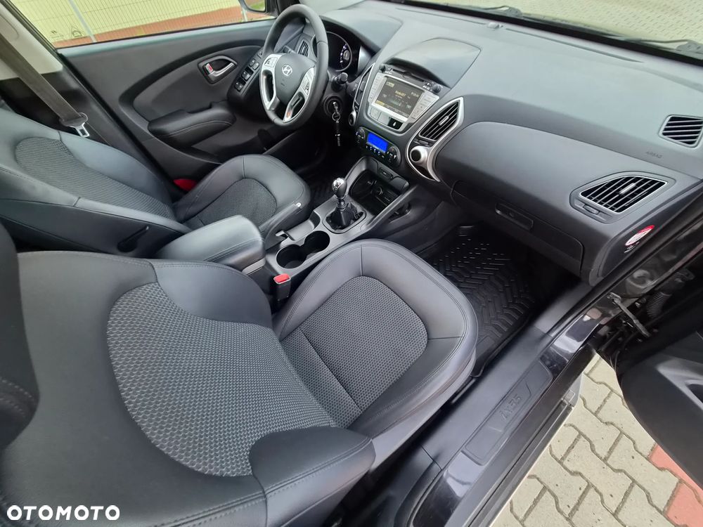 Hyundai ix35 1.6 2WD Style - 25