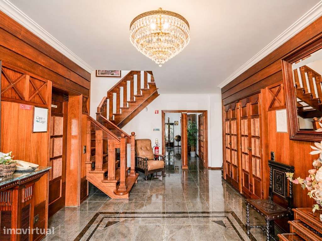 Moradia de Luxo com Piscina, Lago, Campo de Ténis e Licença de Aloj... - Grande imagem: 4/60